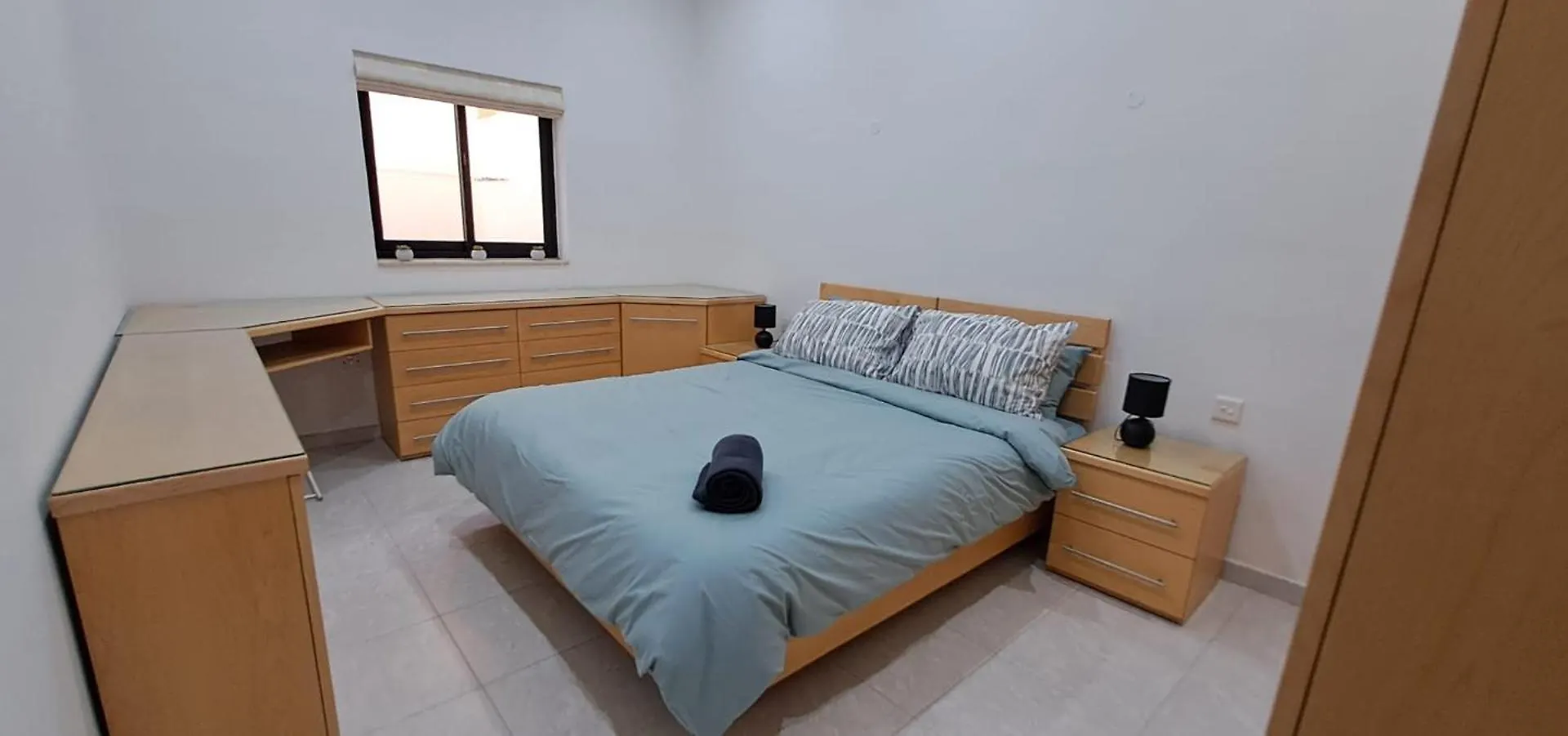Spacious Getaway In Attard With Terrace & Garage Malta